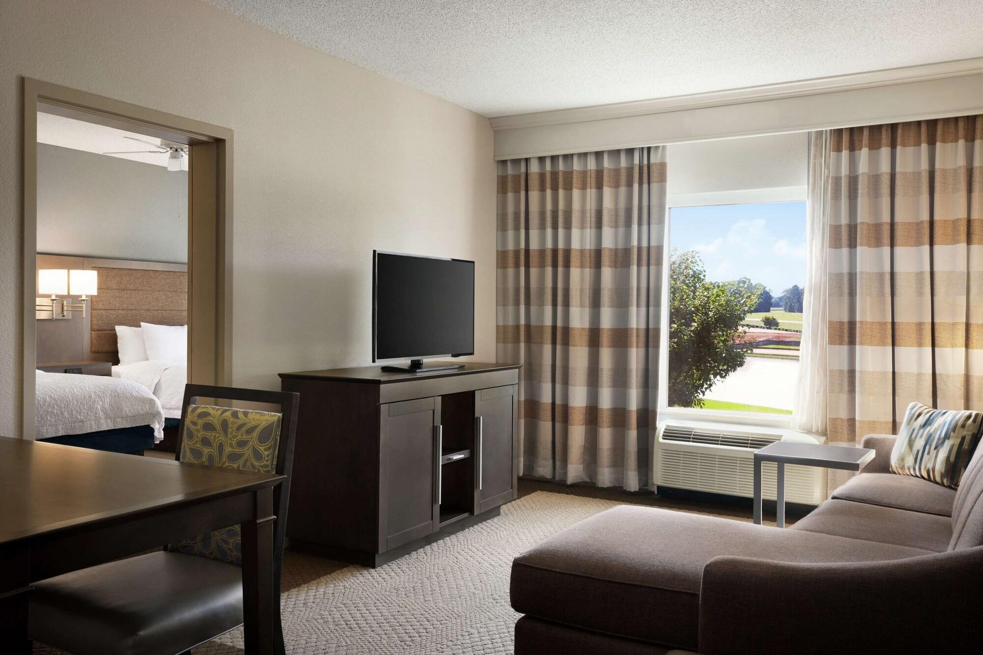 Hampton Inn & Suites Montgomery-EastChase Exterior foto