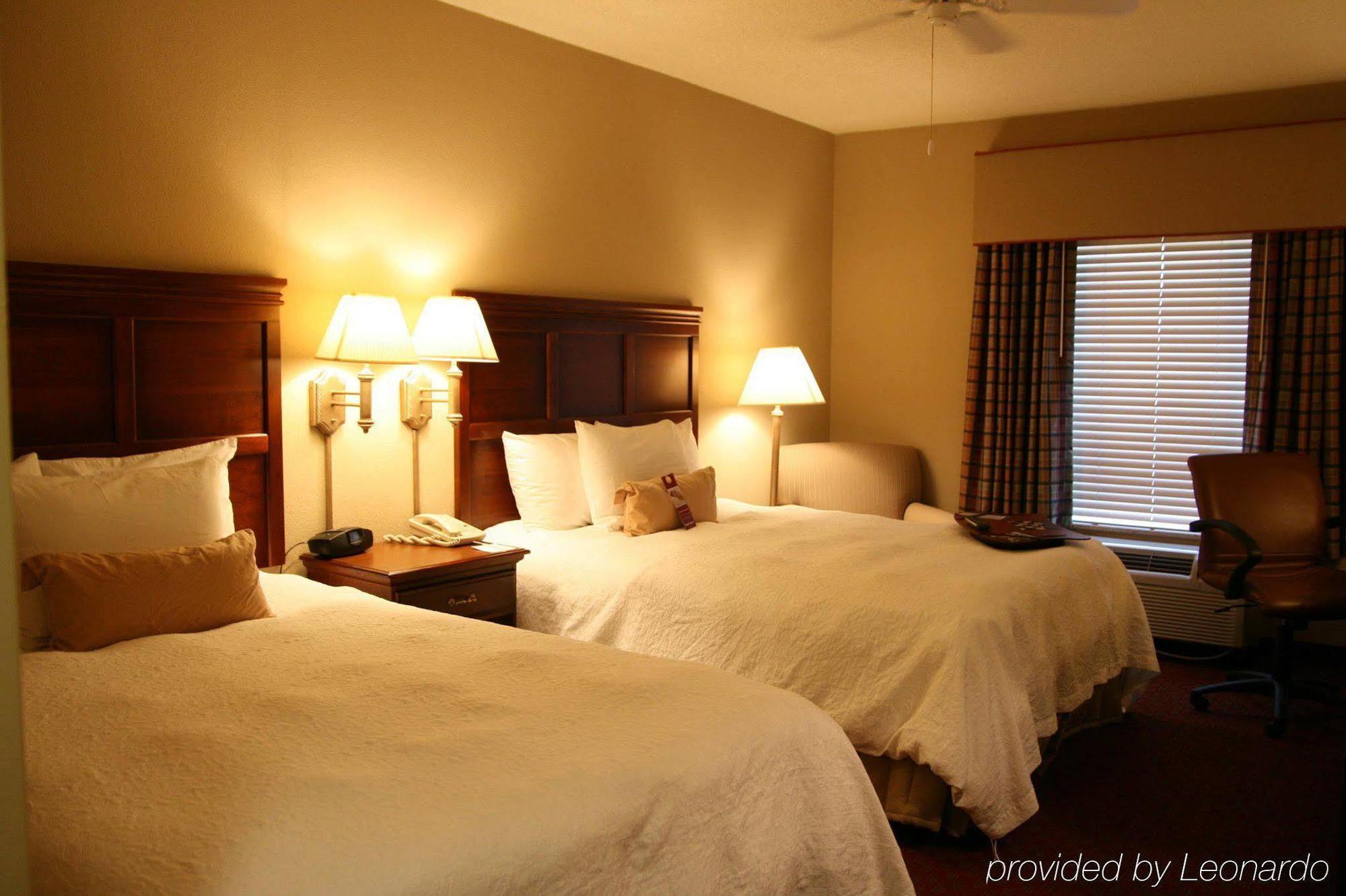 Hampton Inn & Suites Montgomery-EastChase Zimmer foto
